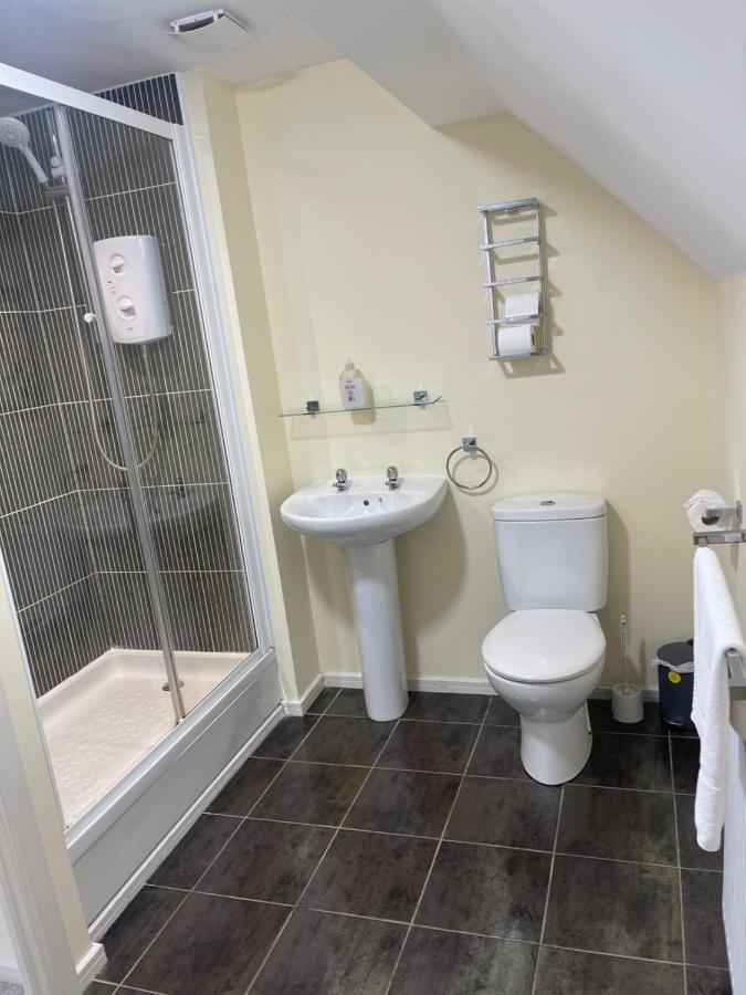 Family Home Close To Shrewsbury Town Centre 외부 사진